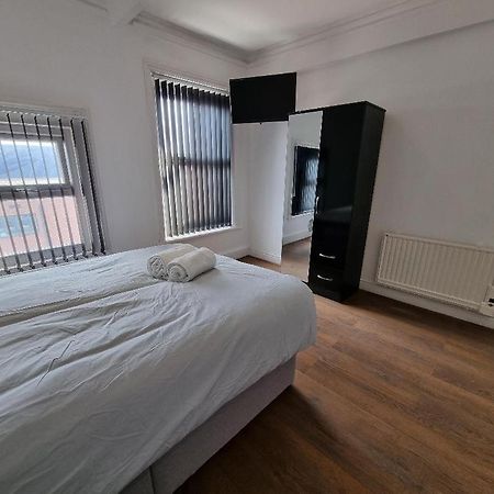 Pl Liverpool Hotel Kültér fotó