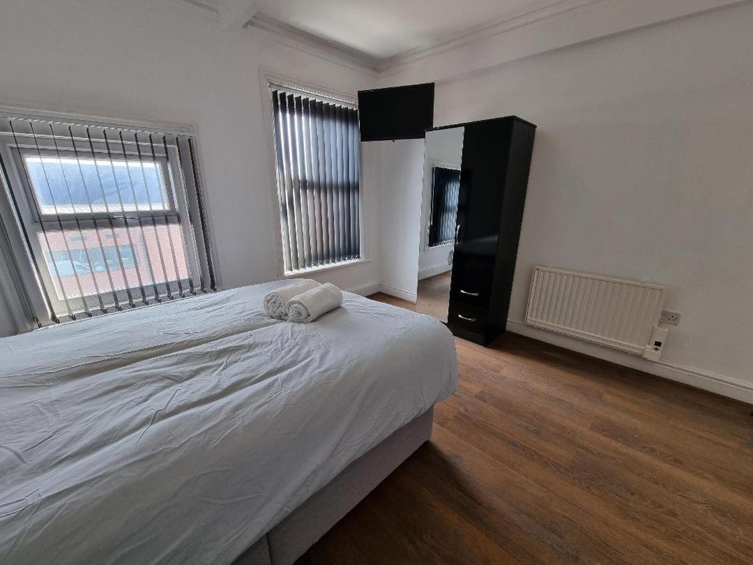 Pl Liverpool Hotel Kültér fotó